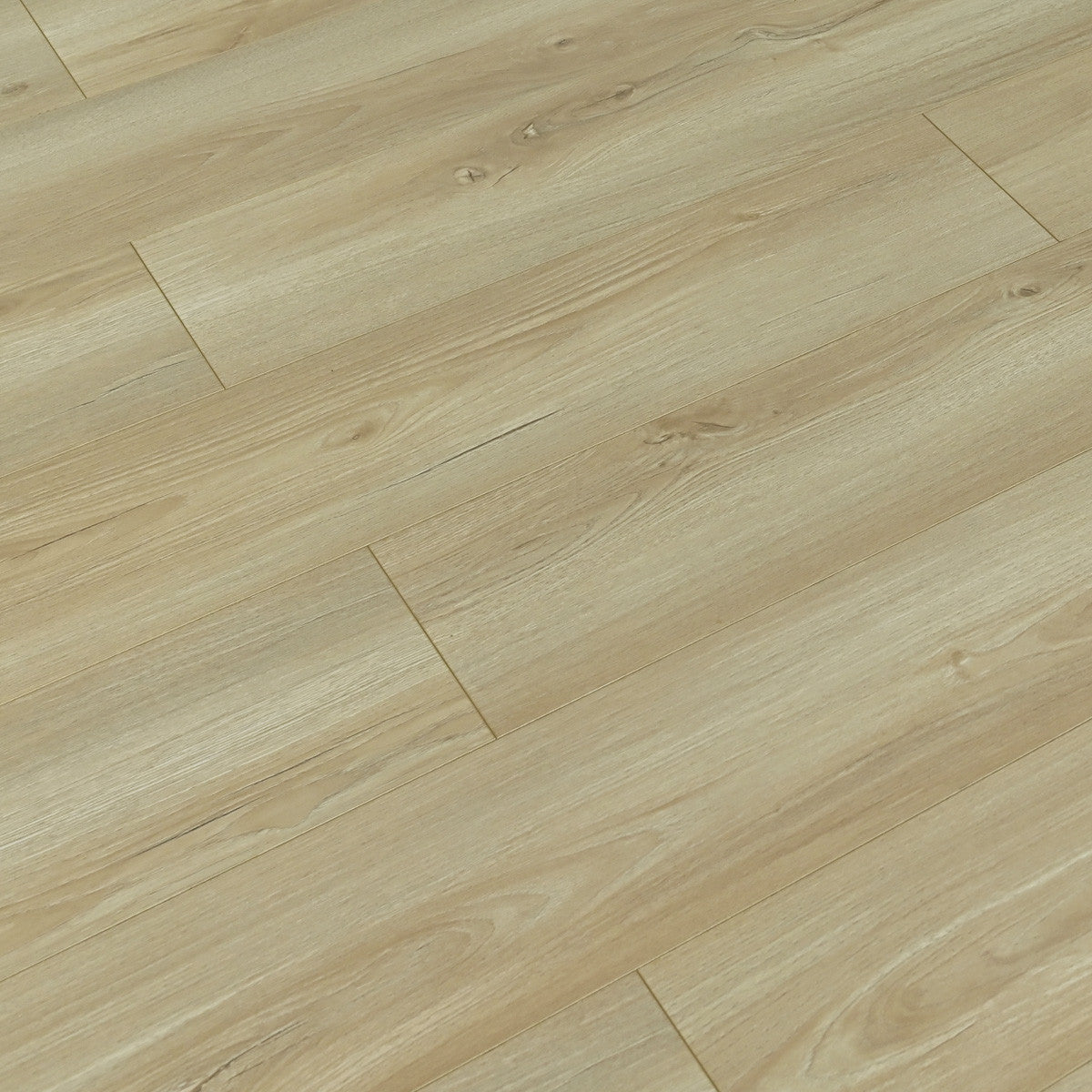 TOU Edgewood 12mm water resistant Laminate